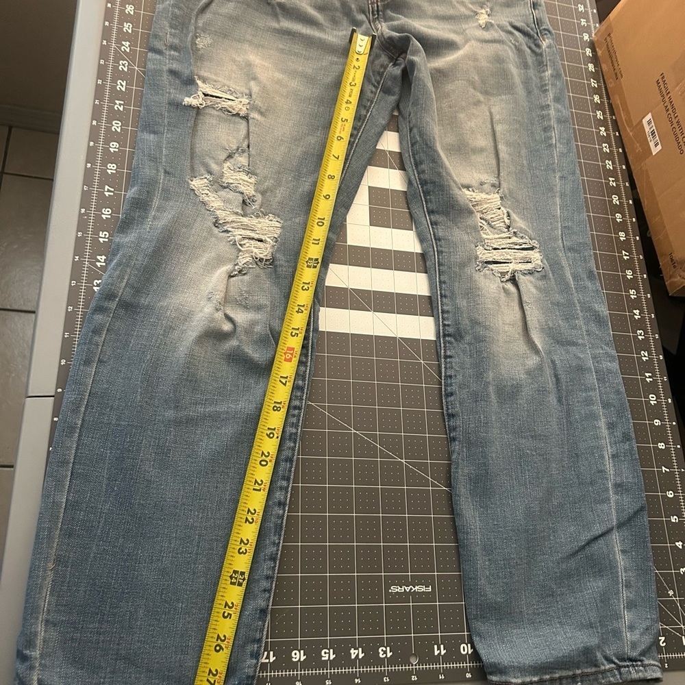 Aeropostale Relaxed Fit Light Blue Jeans - Picture 6 of 6